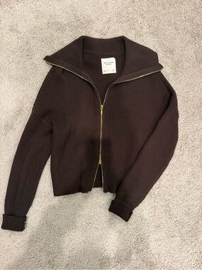 Abercrombie & Fitch Dark Brown Sweater
